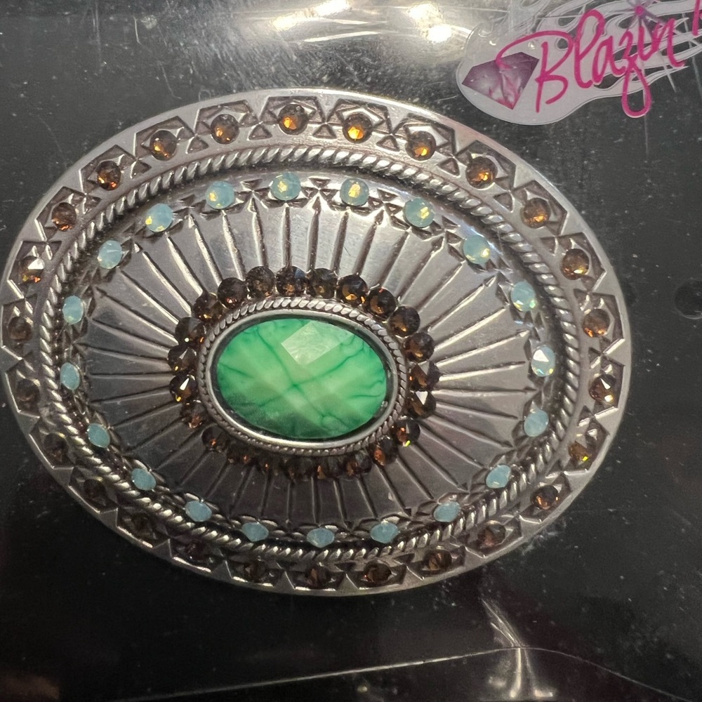 Belt buckle bundle with rhinestones